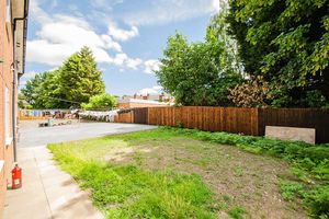 Photo 9- click for photo gallery